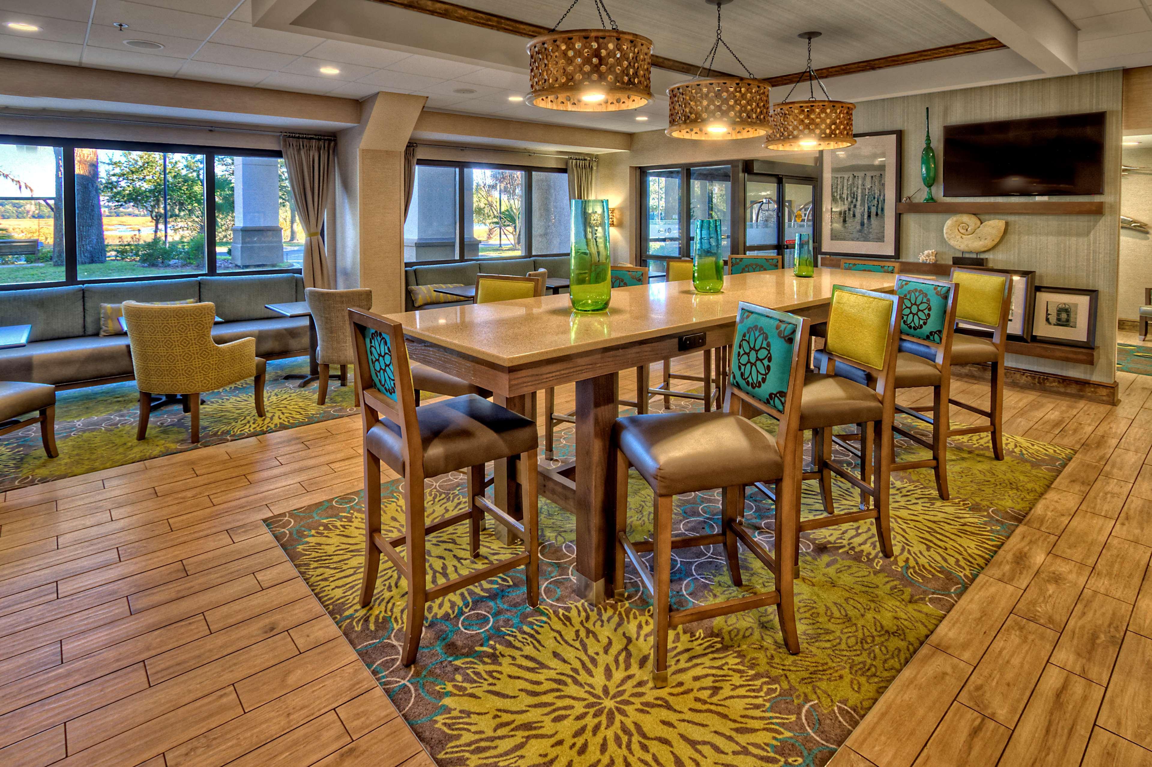 Hampton Inn Beaufort Exterior photo