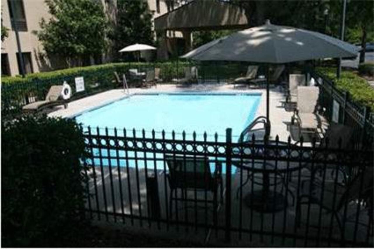 Hampton Inn Beaufort Exterior photo